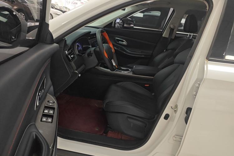 Used CHANGAN OSHAN X7 2021 1.5T Automatic Luxury Version Driver Seat