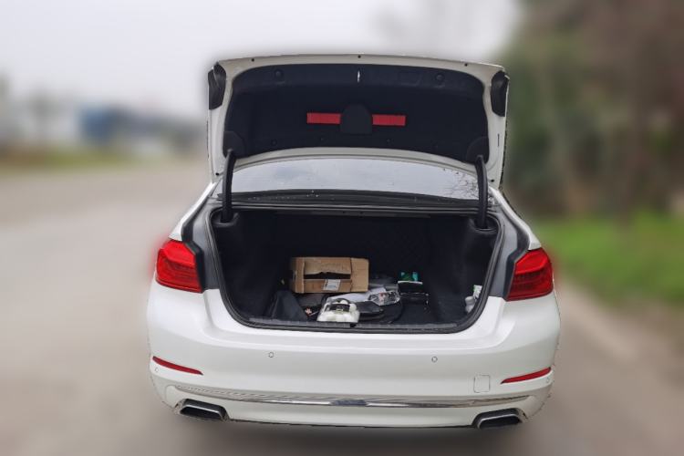 Used BMW 5 Series 2018 525Li Luxury Package