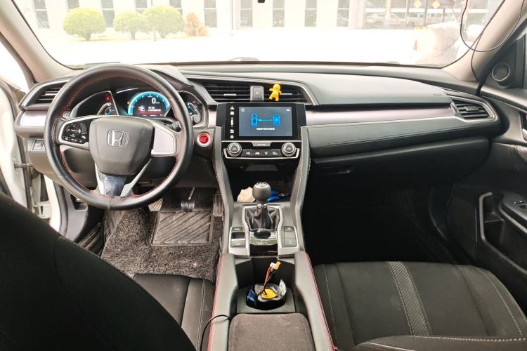 Used Honda Civic 2016 220TURBO Manual Luxury Edition