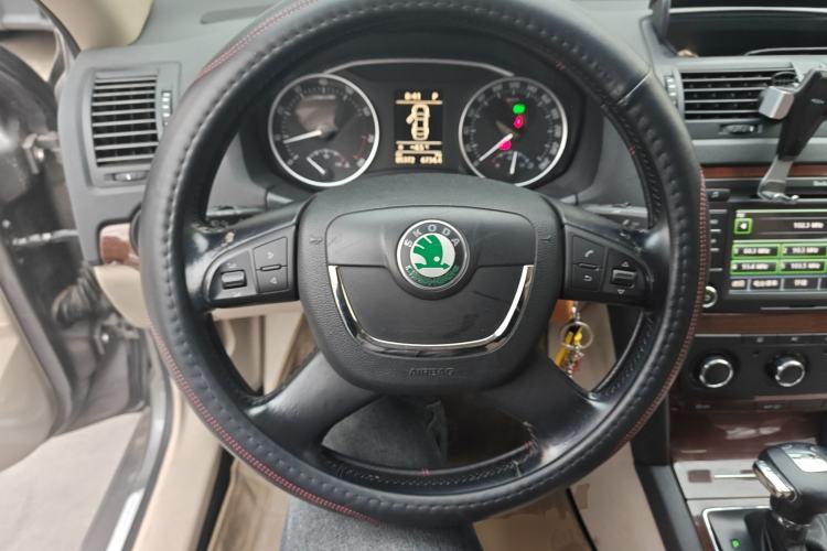 Used Skoda Octavia 2010 1.4TSI DSG Yijun Edition
