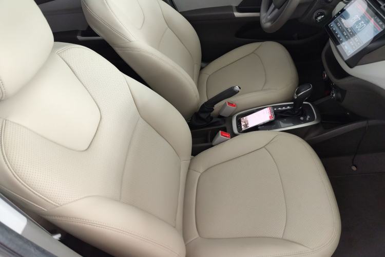 Used Chevrolet Lova RV 2016 1.5L Automatic Comfort Edition
