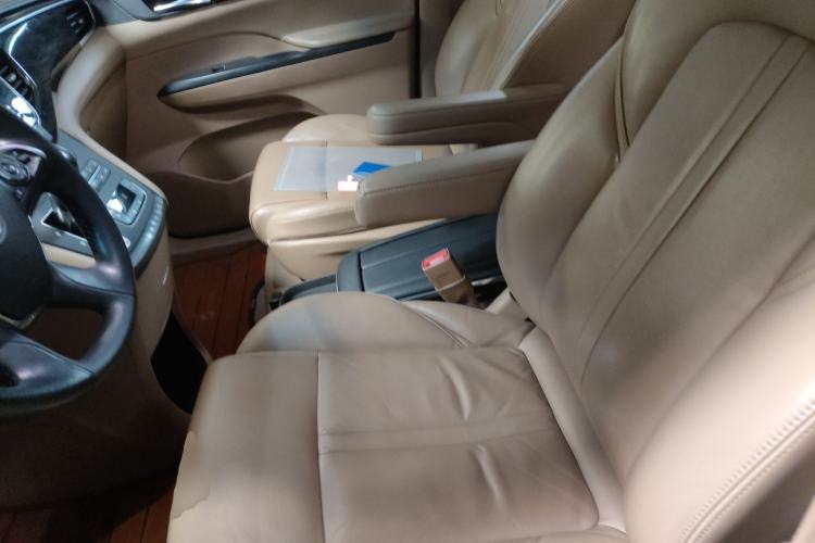 Used Buick GL8 2018 ES 28T Premium Model China VI Standard Left Front Seat