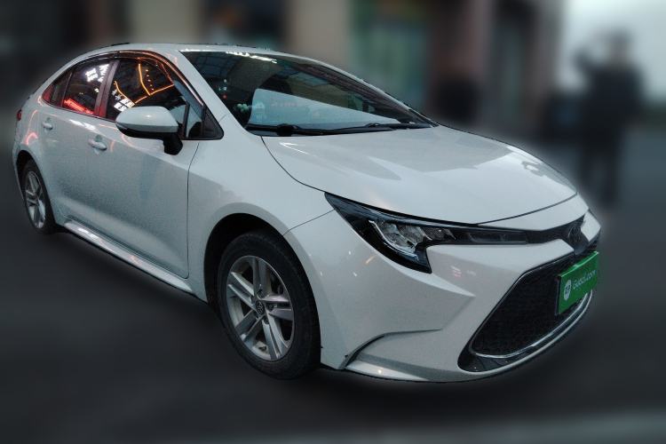 Used Toyota Levin 2021 185T CVT Luxury Edition Front Right 45 Deg