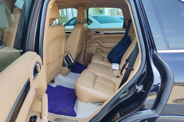 Used Porsche Cayenne 2016 Cayenne Platinum Edition 3.0T
