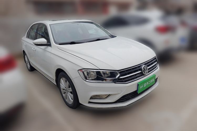 Used Volkswagen Bora 2016 1.6L Manual Comfort Model
