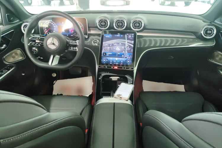 Used Mercedes-Benz C-Class 2024 Second Facelift C 260 L Starry Night Sport Edition Center Console