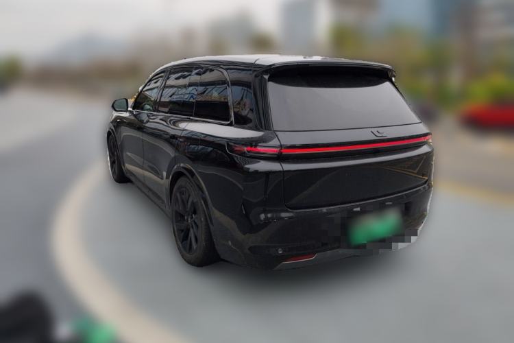 Used Li Auto L8 2023 Pro Model
