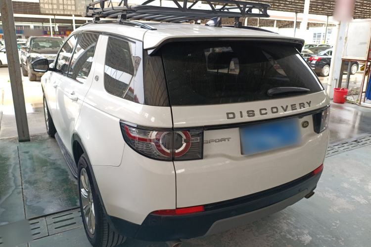 Used Land Rover Discovery Sport 2019 240 PS SE Version China VI Standard Rear Left 45 Deg