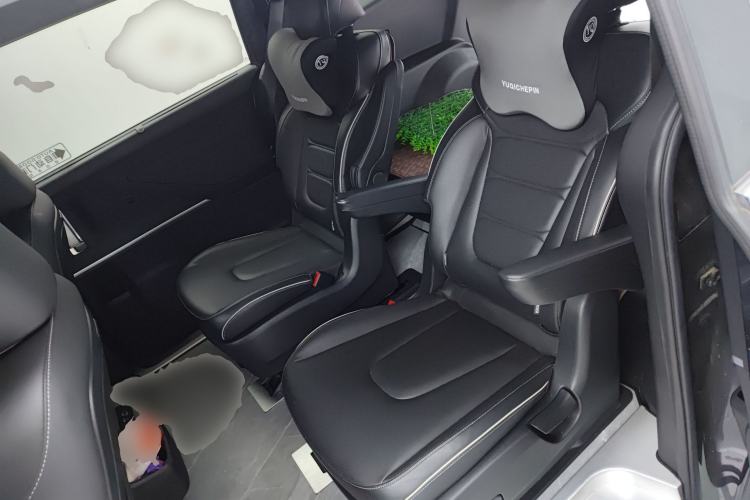 Used Hyundai Custo 2021 270TGDi Prestige LUX Left Rear Seat