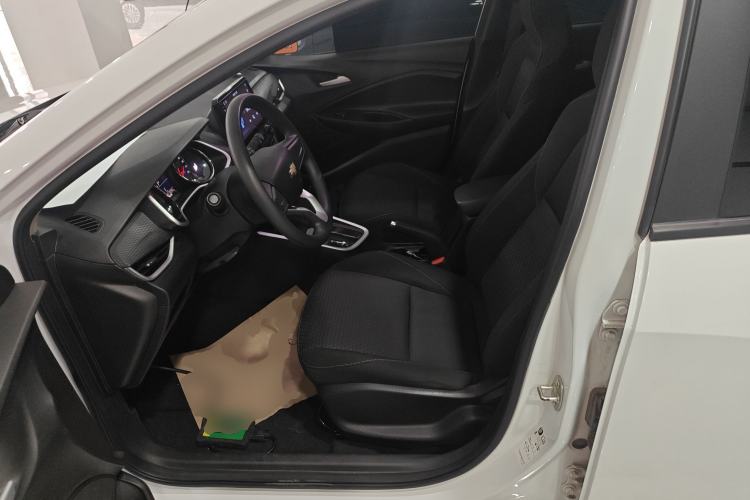 Used Chevrolet Cavalier 2021 325T Automatic Enjoyment Edition Left Front Seat