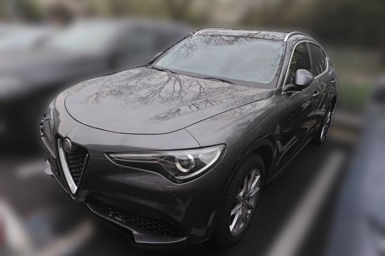 Used Alfa Romeo Stelvio 2017 2.0T 280HP Luxury Edition