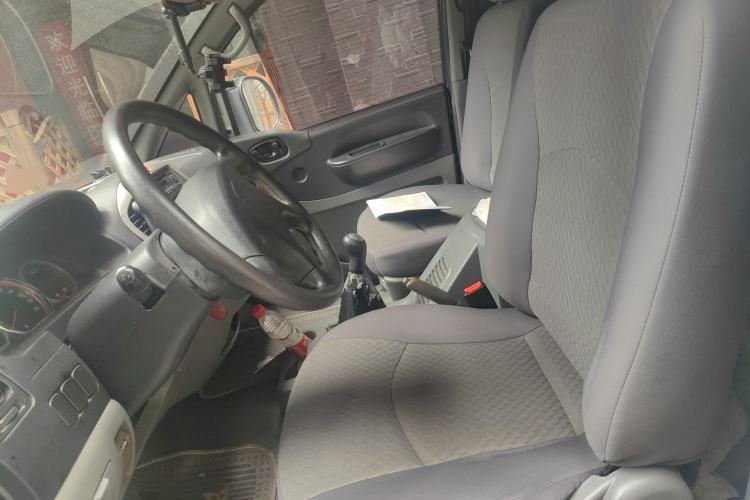 Used FORTHING Lingzhi 2013 M5 Q7 2.0L 7-Seater Long-Wheelbase Comfort Model