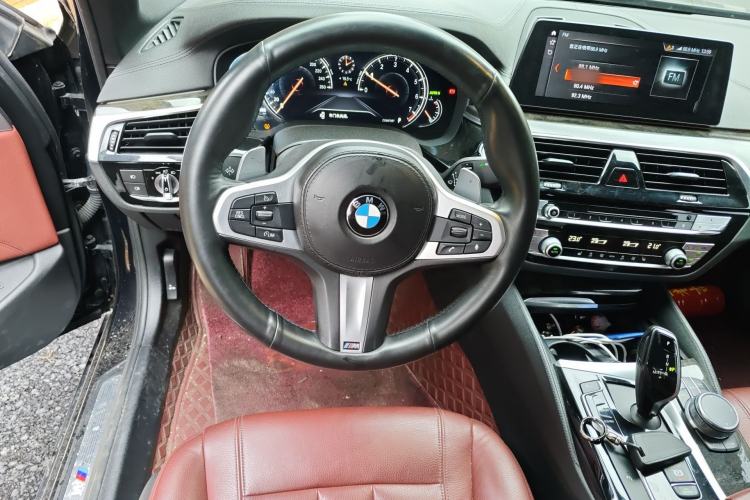 Used BMW 5 Series 2018 Restyled 530Li Leading Edition M Sport Package Steering Wheel