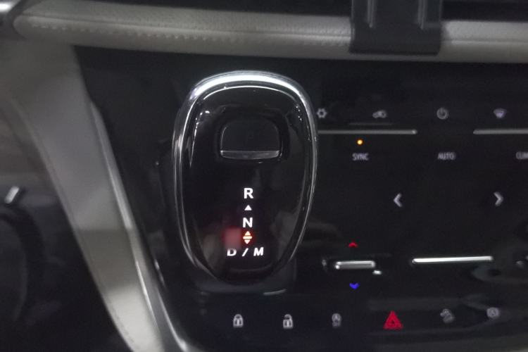 Used Buick GL8 2023 ES Lu Zun Comfort Model Gear Lever