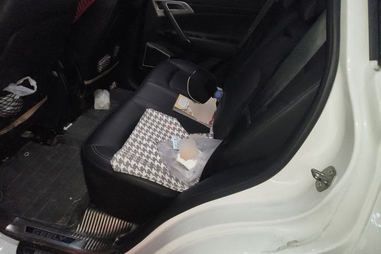 Used Geely Auto Emgrand X7 Sport 2016 1.8TD Automatic ZhiShang Model
