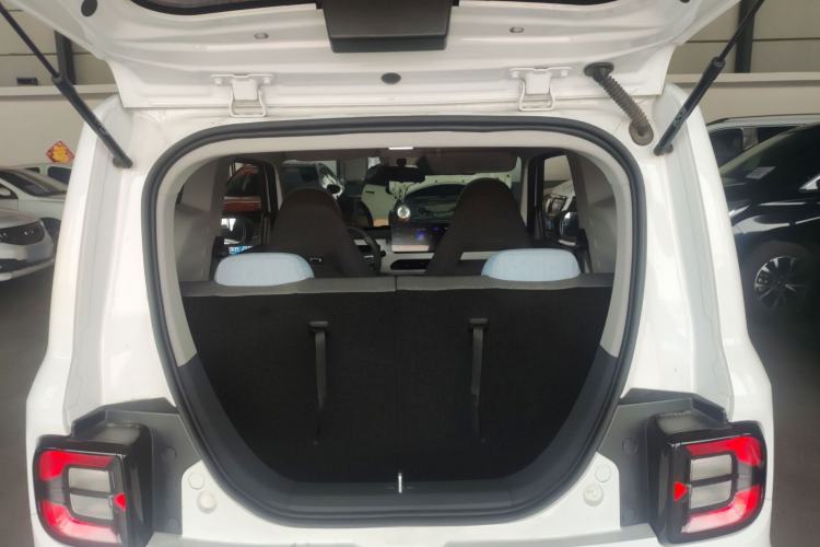 Used Geely Galaxy Panda 2024 Panda Mini 200km Endurance Bear
