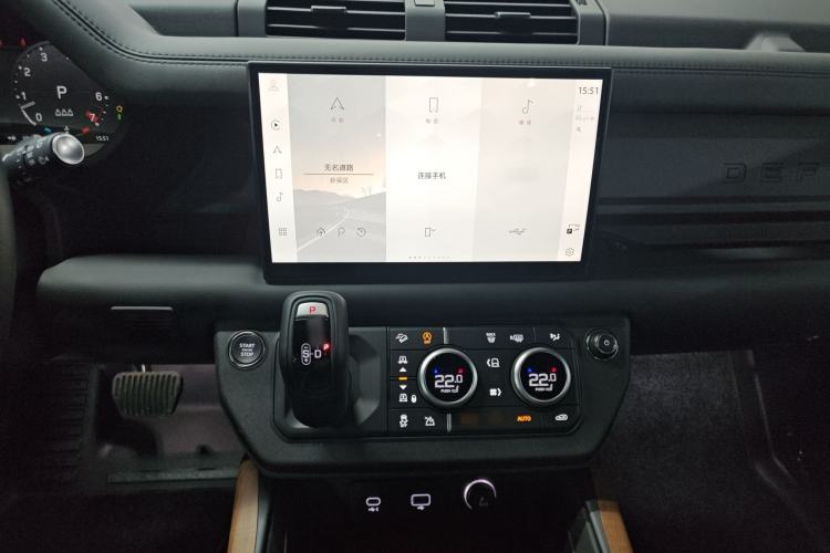 Used Land Rover Defender 2024 110 3.0T P400 X-DYNAMIC HSE
