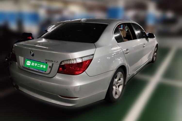 Used BMW 5 Series 2010 523Li Leading Model Rear Right 45 Deg