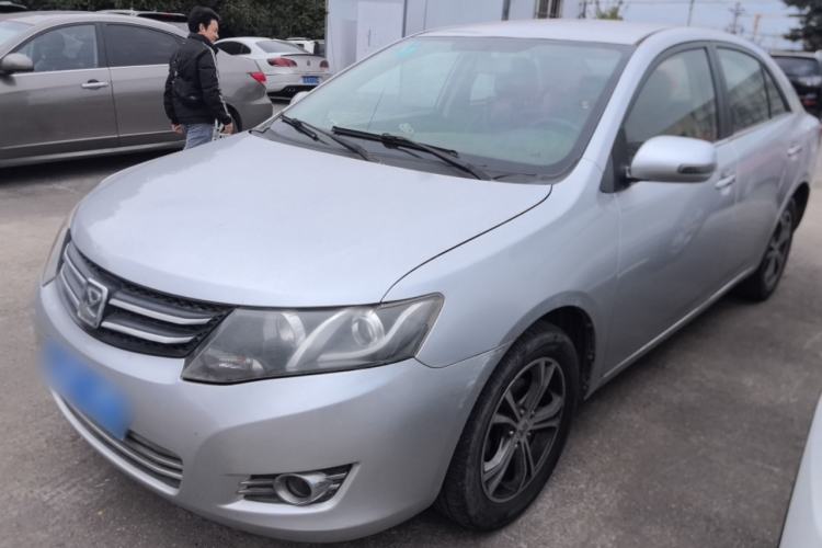 Used Zotye Z300 2014 1.5L Urban Edition Manual Luxury Model