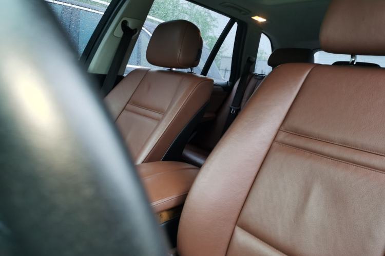 Used BMW X5 2013 xDrive35i Leading Model Left Front Seat