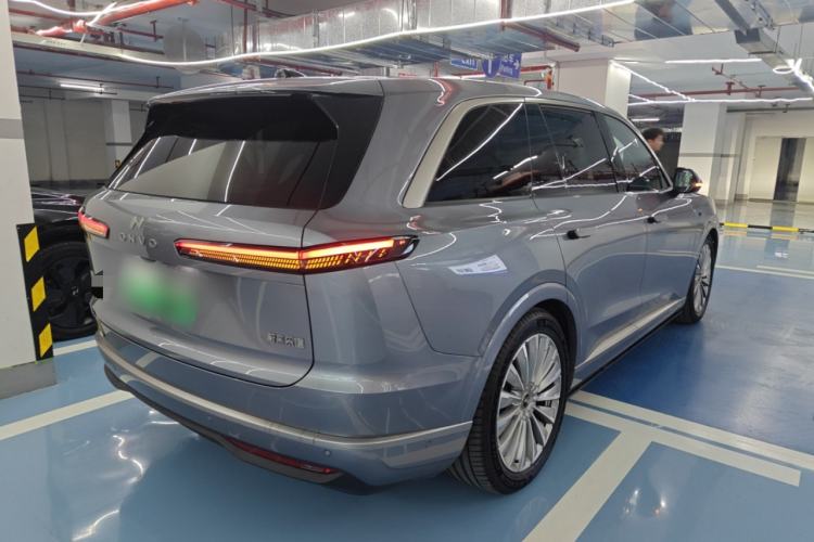 Used ONVO Luxeed L90 2025 Model—Ultra Six-Seater Version