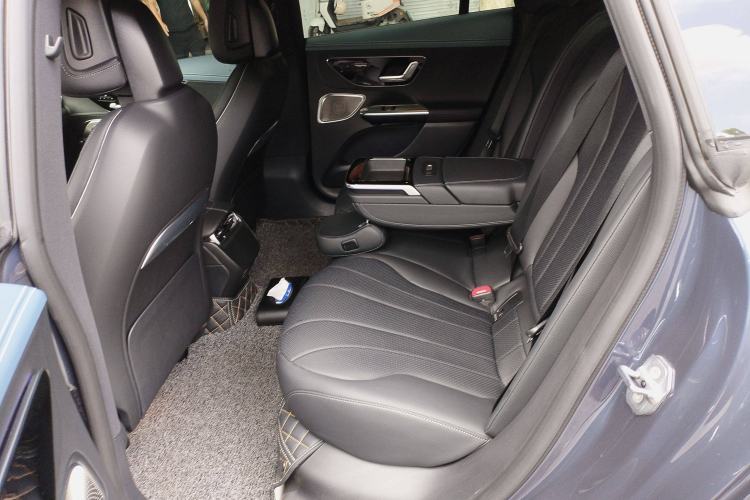 Used Mercedes-Benz EQE 2022 350 First Edition Special Version Left Rear Seat