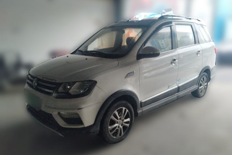 Used Dongfeng Fengon 370 2016 1.5L Manual Luxury Version SFG15-02 7 Seats