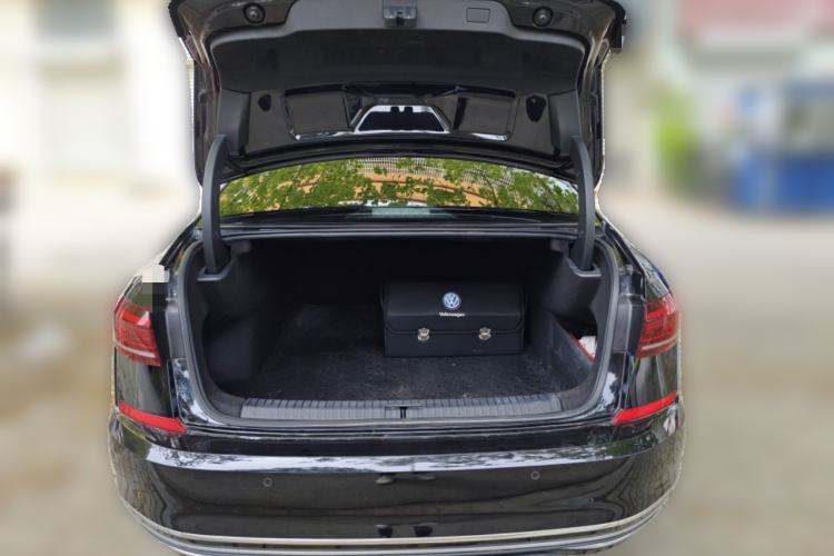 Used Volkswagen Passat 2023 330TSI Elite Edition Trunk