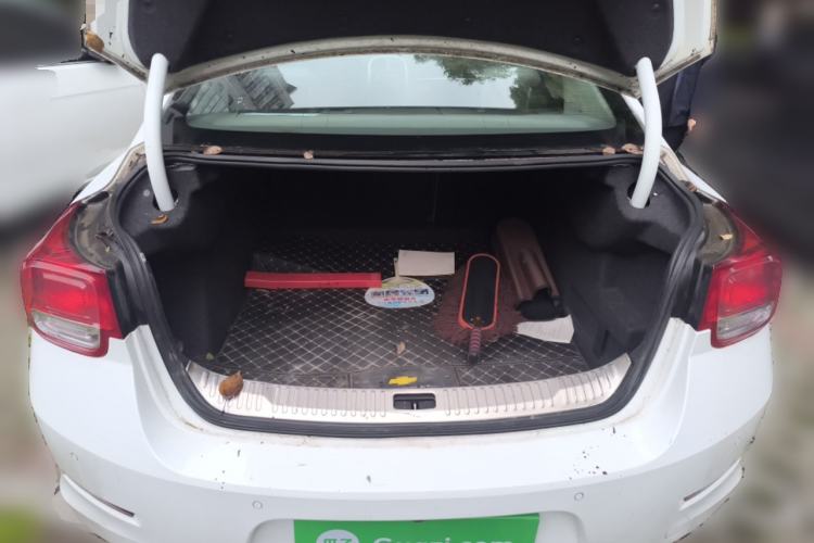 Used Chevrolet Malibu 2014 2.0L Automatic Luxury Edition Trunk