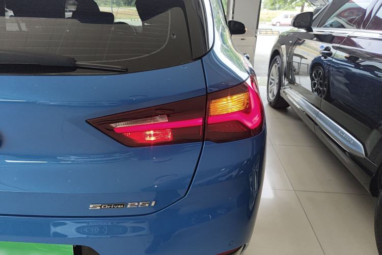 Used BMW X2 2022 sDrive25i Midnight Edition
