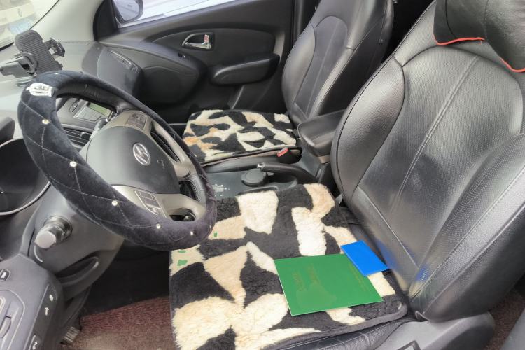 Used Hyundai ix35 2012 2.0L Automatic Two-Wheel Drive Elite Edition GLS
