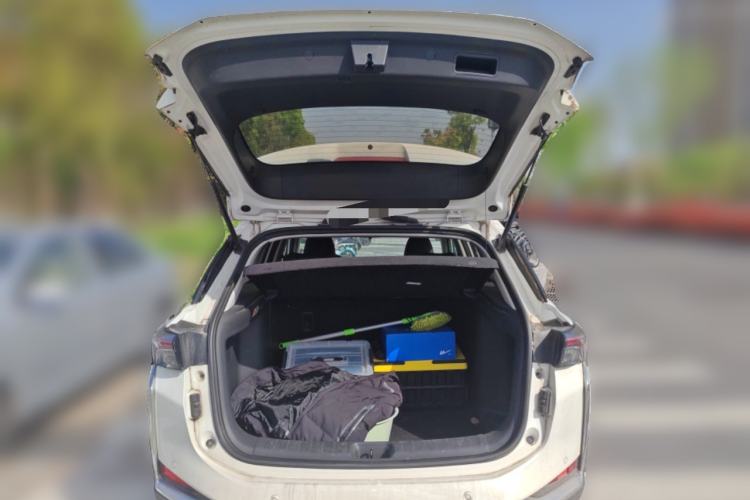 Used Dongfeng Aeolus Yixuan GS 2020 230T Automatic Yueyu Version Trunk