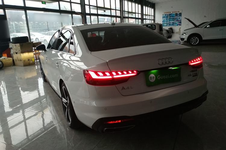 Used Audi A4L 2022 45 TFSI quattro Prestige Dynamic Edition
