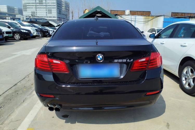 Used BMW 5 Series 2014 525Li Leading Model