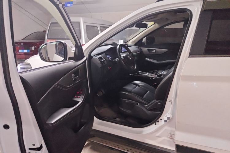 Used Dongfeng Fengon S560 2018 1.8L CVT Prestige Model Driver Seat