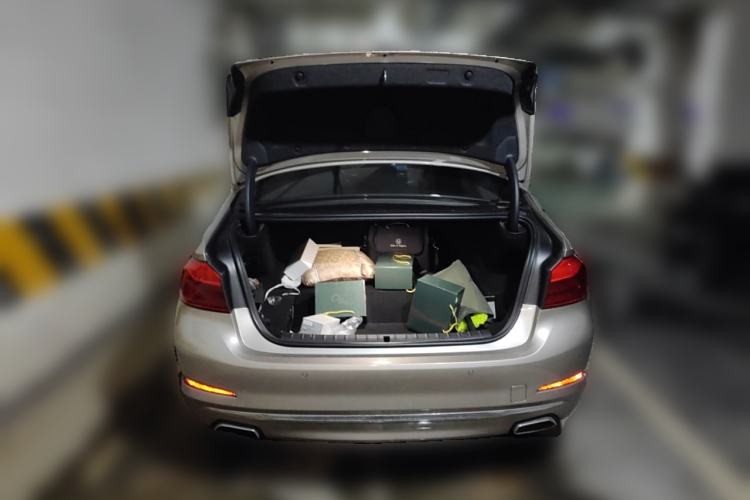 Used BMW 5 Series New Energy 2019 530Le Luxury Package Trunk