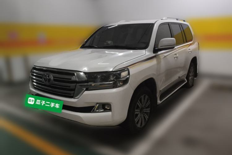 Used Toyota Land Cruiser 2015 4.0L V6 Middle East Low-Trim Version