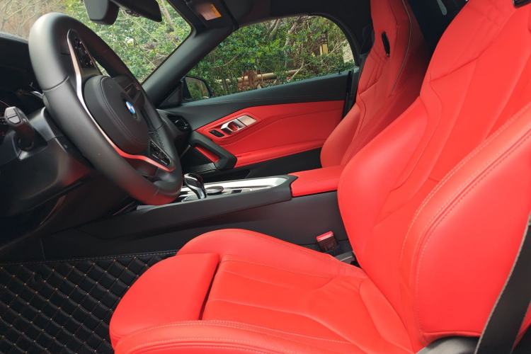 Used BMW Z4 2022 sDrive 25i M Sport Package Left Front Seat