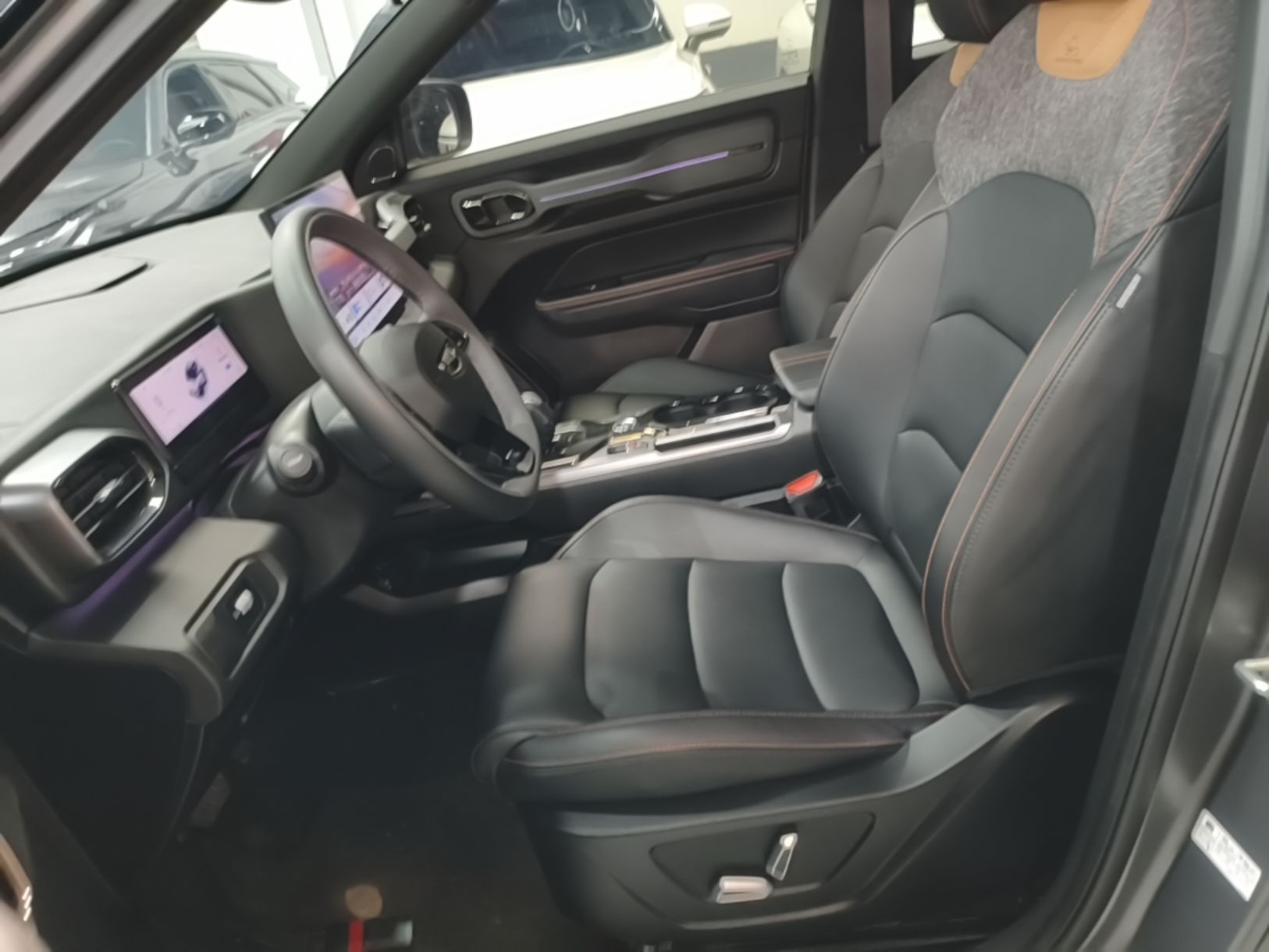 Geely Auto Cowboy 2025 1.5TD Fun-Offroad Version — снимка 17
