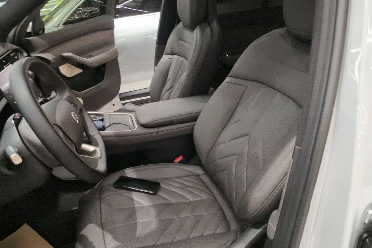 Used Nio ES6 2025 75 kWh
