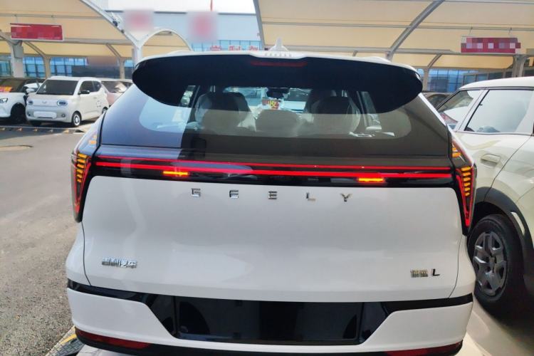 Used Geely Auto FX11 2025 4th Generation 1.5TD DCT – The Start
