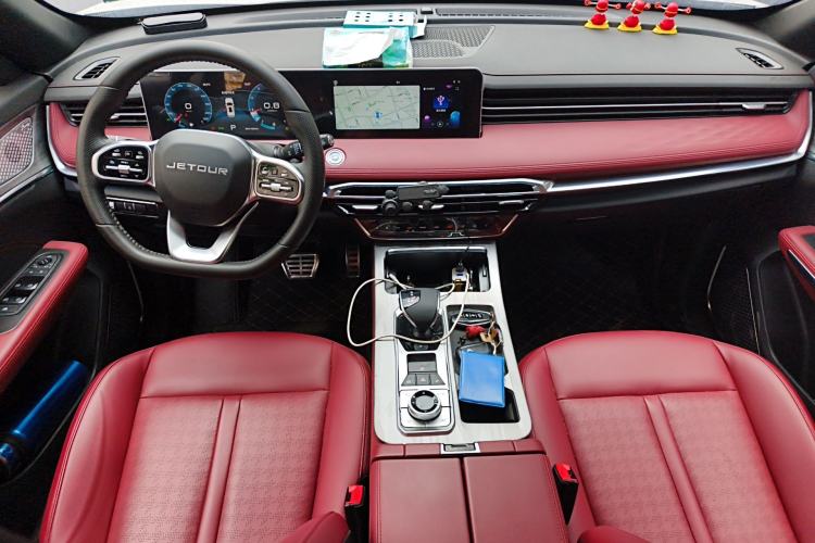 Used JETOUR X70 PRO 2023 1.5T DCT Comfort Edition 5 Seats