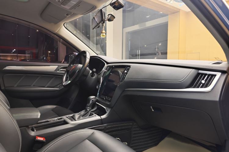 Used Roewe RX5 2019 20T Two-Wheel Drive Automatic 4G Connected Platinum Edition