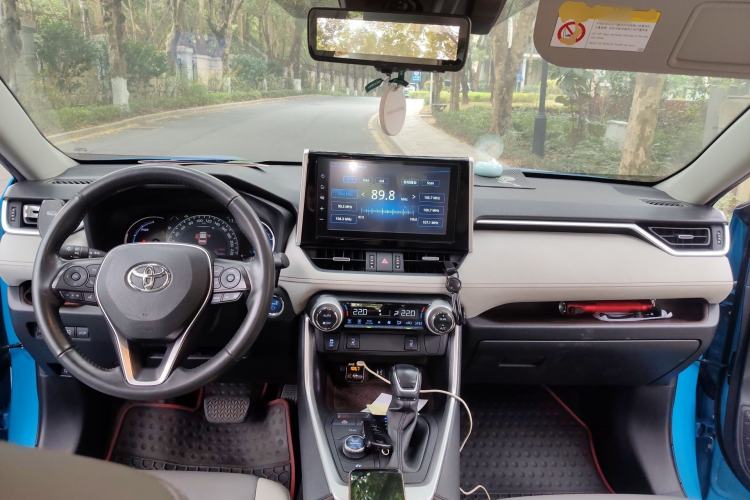 Used Toyota RAV4 2020 Dual-Motor 2.5L E-CVT Four-Wheel Drive Flagship Edition
