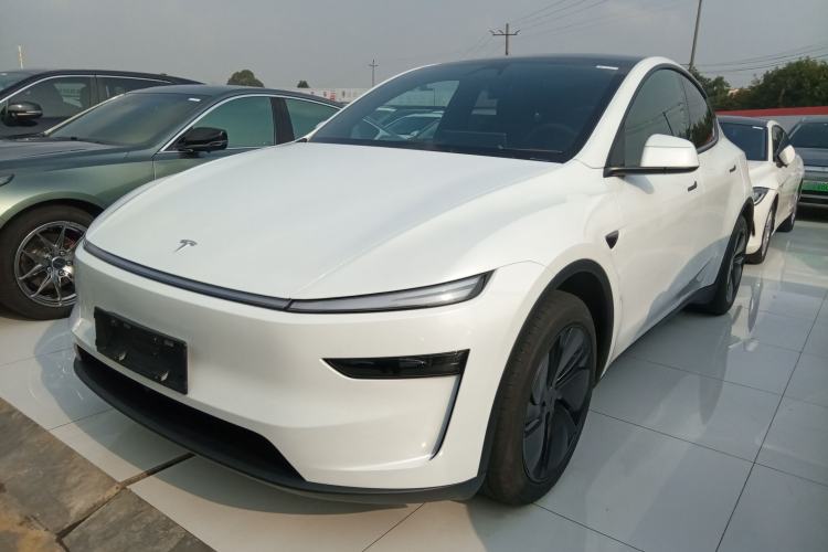 Used Tesla Model Y 2026 Rear-Drive Model