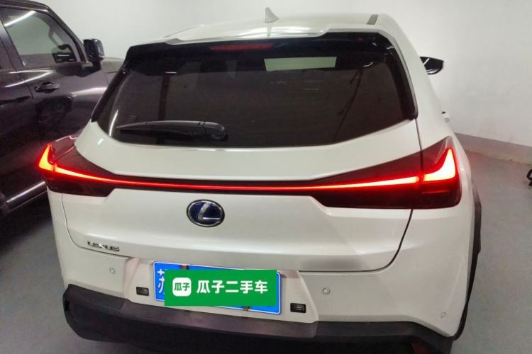 Used Lexus UX 2020 260h Explore & Adventure Edition