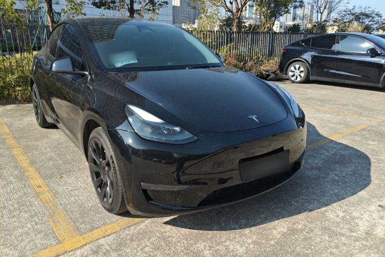 Used Tesla Model Y 2022 Long-Range All-Wheel-Drive Version