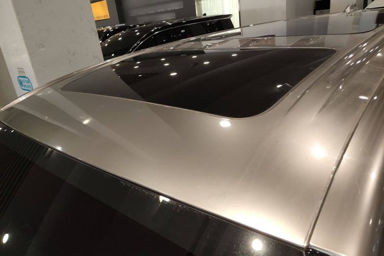 Used Buick Century 2023 2.0T Six-Seater Yinshi Edition
