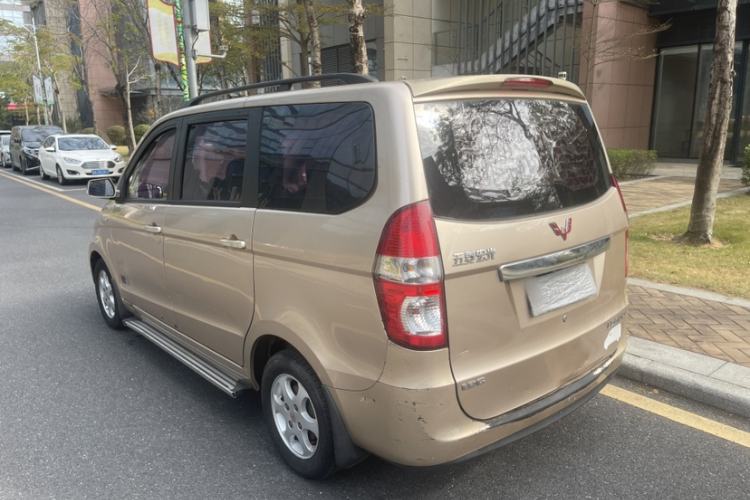 Used Wuling Hongguang 2010 1.2L Comfort Edition China IV
