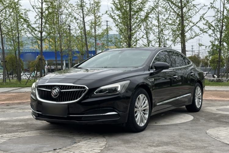 Used Buick LaCrosse 2018 28T Elite Edition Front Left 45 Deg